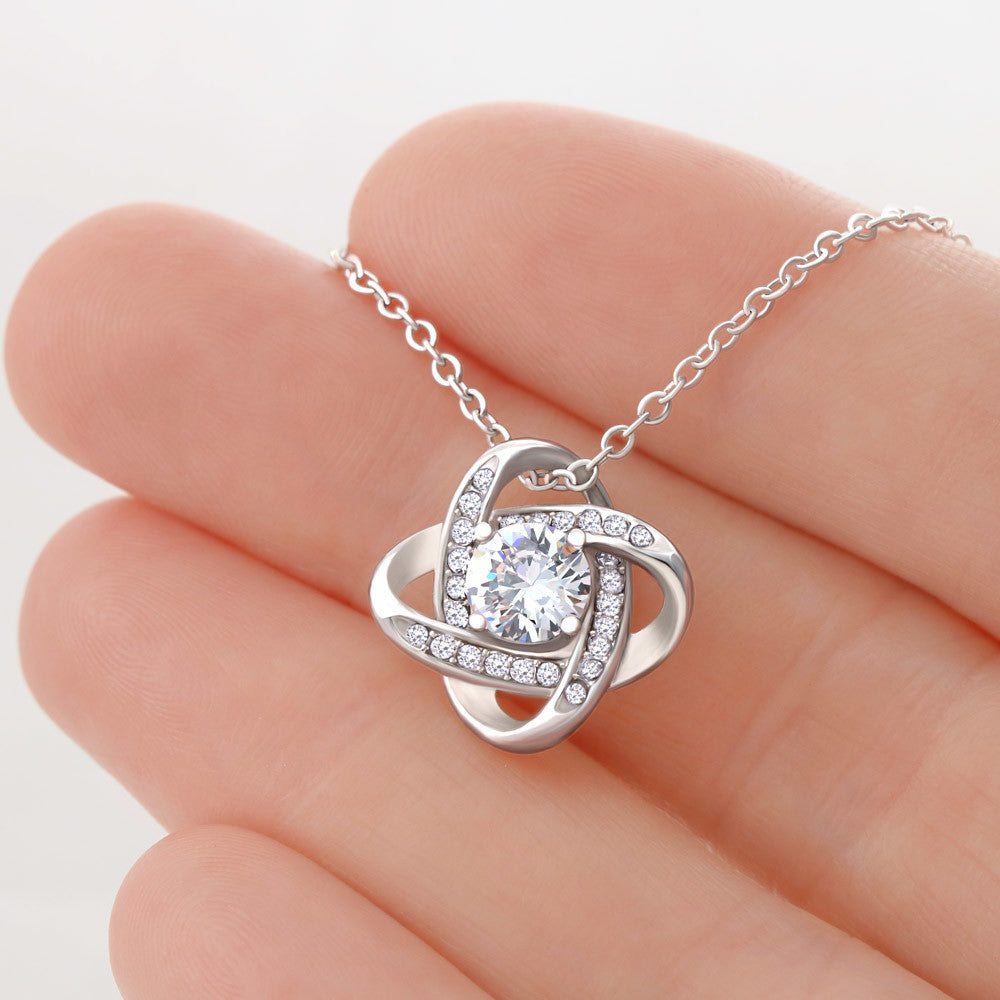 A Personalized Graduate Necklace for Your Loved Woman