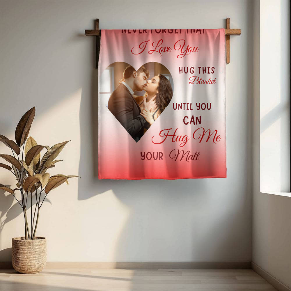 A PersonalizedSherpa Fleece Blanket (3:4)