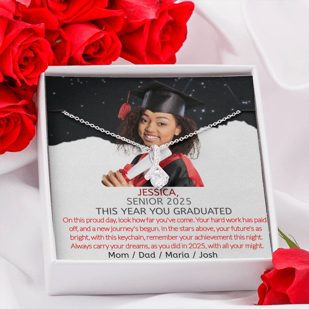 A Photo Graduation Necklace for Your Woman