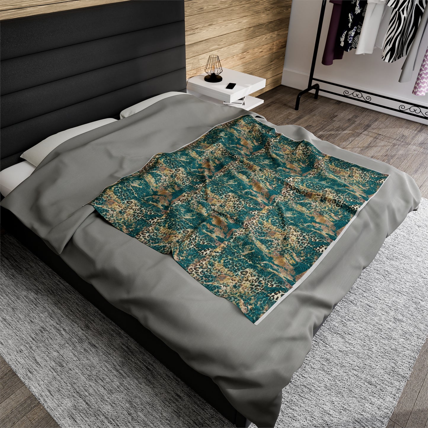 Velveteen Plush Blanket