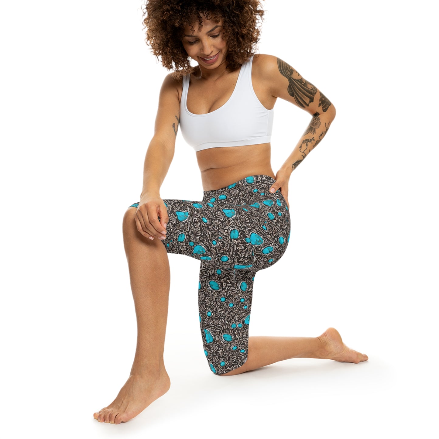 Women’s Capri Leggings (AOP)